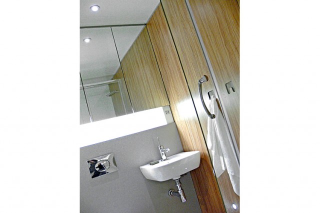 Clipclad Systems compact shower room